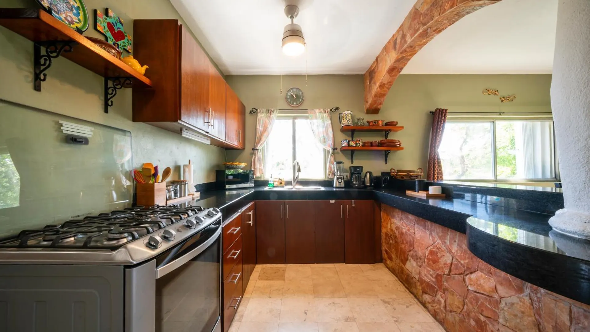 Spacious 2 Bedroom Condo In Playacar II - At Rosa Blanca Condos - Sueno Playa del Carmen Apartamento